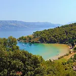 With Parking Spaces Postira, Brac - 19452 Apartament *