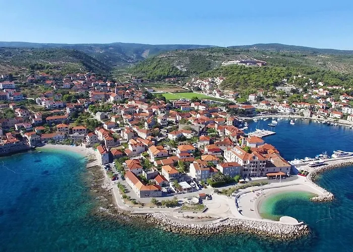 With Parking Spaces Postira, Brac - 19452 * Postira