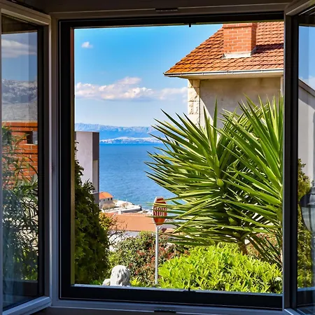 Apartment With A Parking Space Postira, Brac - 19452